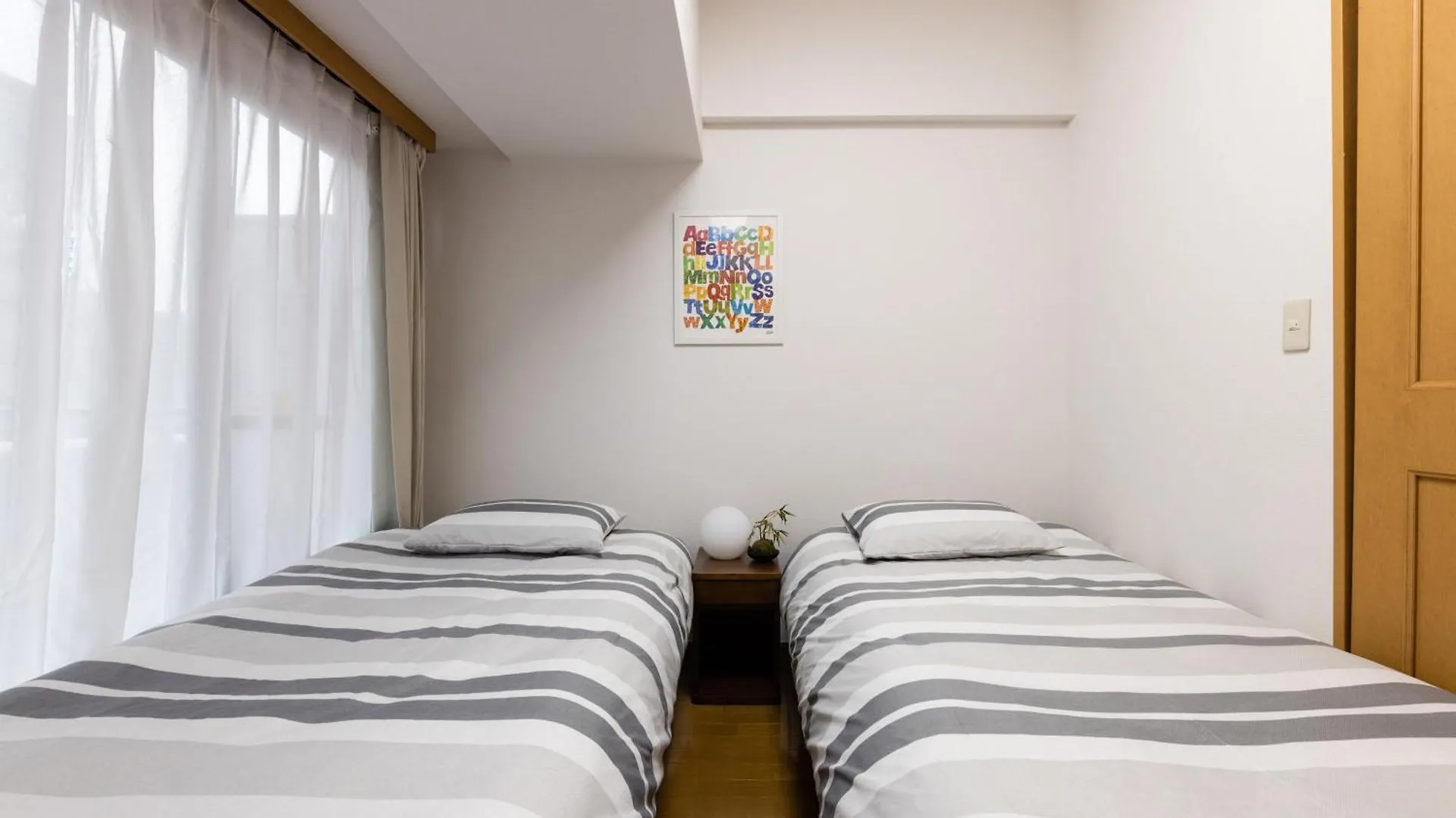 Shibuya 10Min Walk Bright Modern Apartment 40Sqm Tokyo 0*,  Japan